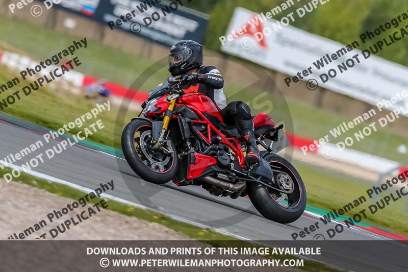 Castle Combe 2019;PJ Motorsport Photography 2019;donington no limits trackday;donington park photographs;donington trackday photographs;no limits trackdays;peter wileman photography;trackday digital images;trackday photos